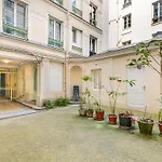 Lovely Apartment In The Heart Of Paris